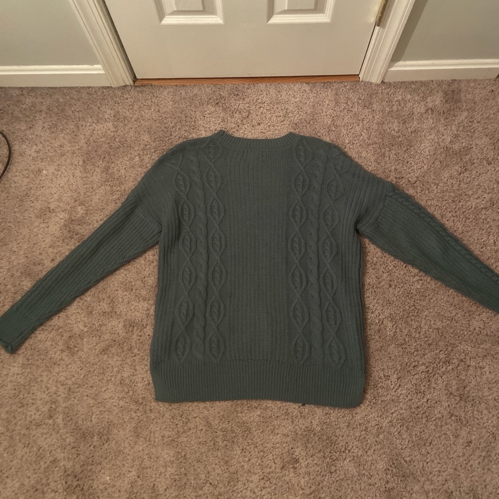 Green oversized Aeropastle cable knit sweater
